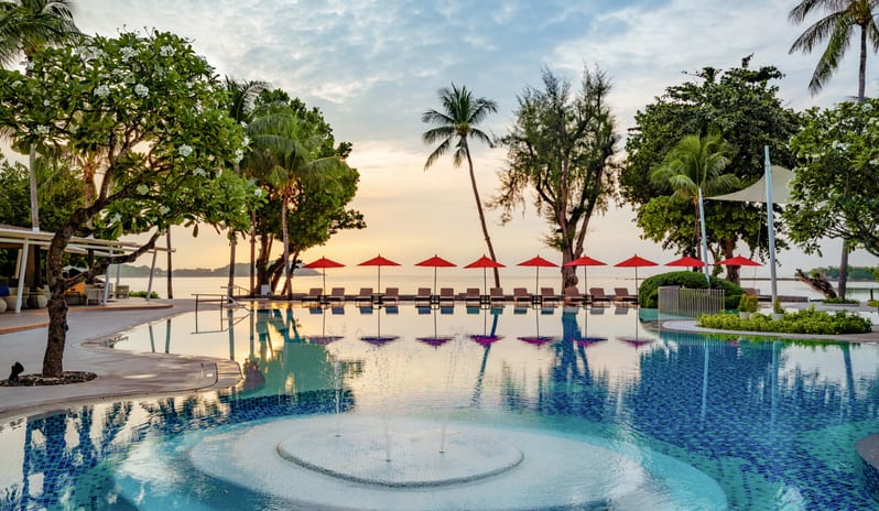 Amari Koh Samui_Beach Wing Pool_Sunrise